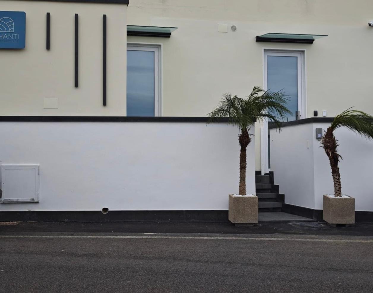 Shanti Rooms & Apartments Castello บาโคลี ภายนอก รูปภาพ